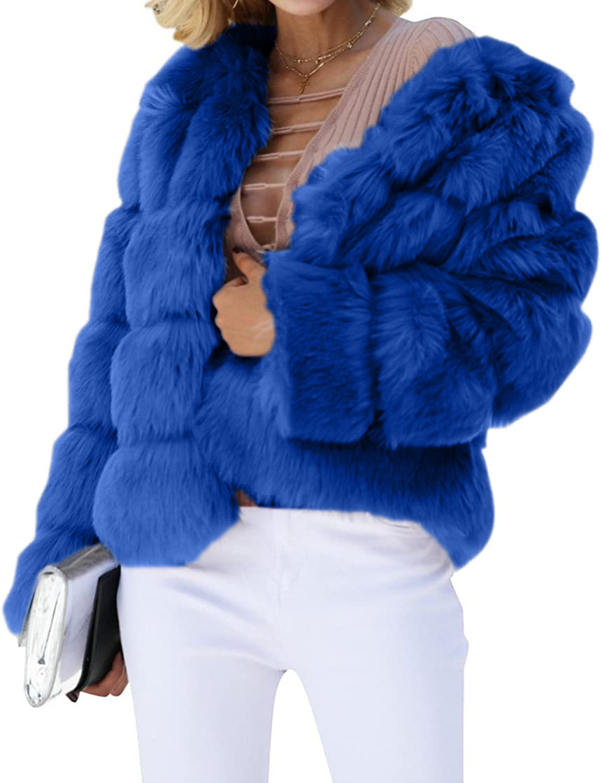 The Après Luxe Faux Fur Jacket